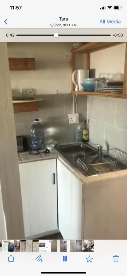 Independent Quaint Flat, Close To Beach Cidade Do Cabo Exterior foto